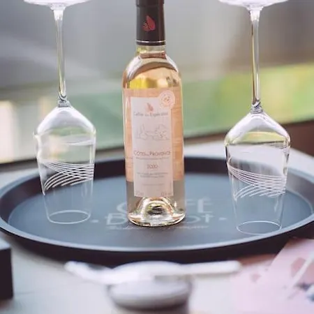 Appartamento Neuf 300m Netflix